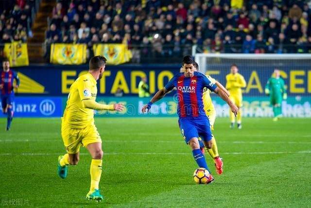 广东3人被罚下不敌江苏 林崴22+7同曦胜四川